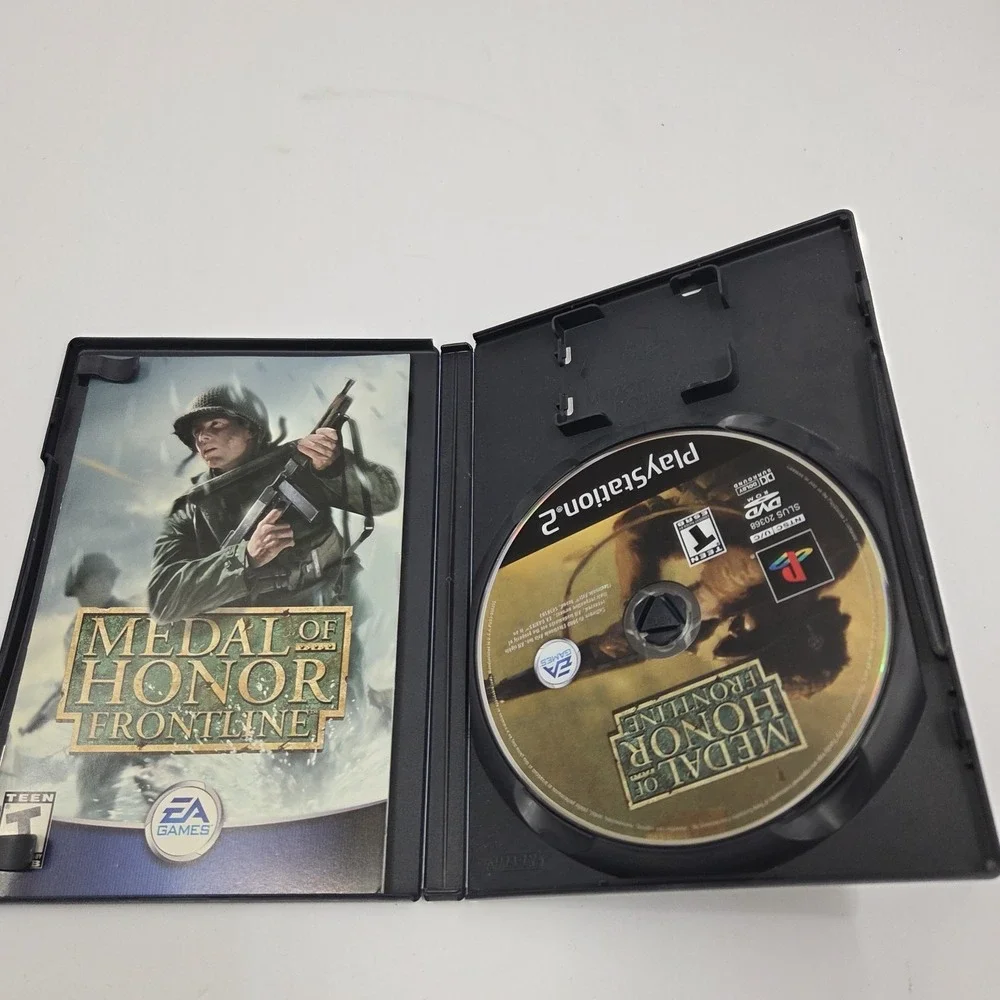 Medal of Honor Frontline Sony PlayStation 2 PS2 Black Label CIB Complete‎ EA